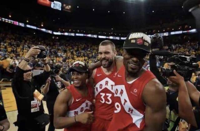  罗斯托克铁血防守到底，坚韧表现赢得尊重  